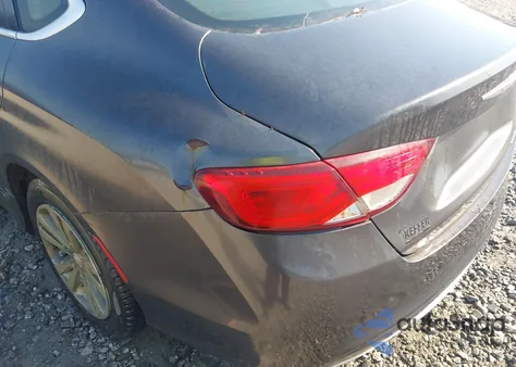 2016 Chrysler 200 Limited/Limited Platinum from USA, damaged, VIN 1C3CCCAB1GN142638